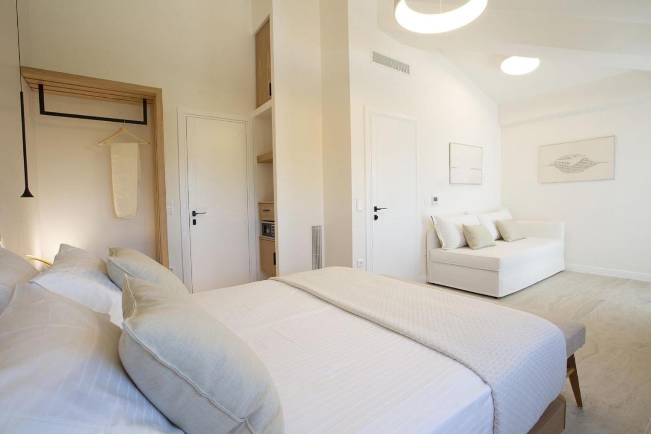 The Quad Luxury Villas Lygia  Luaran gambar